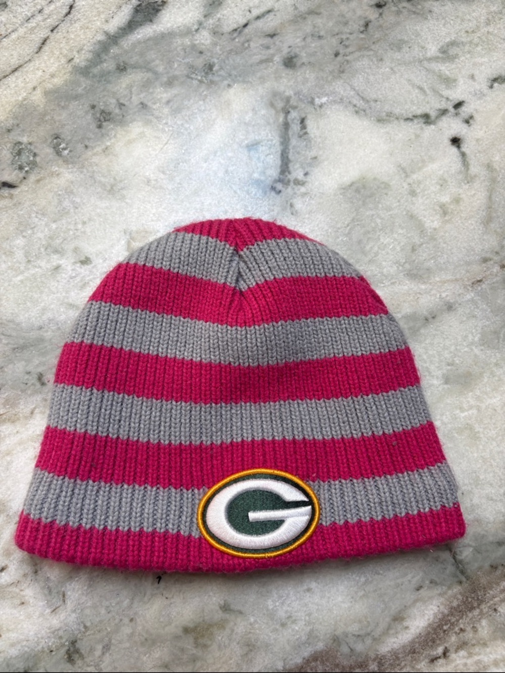 NFL New Era Striped Knit Beanie in Pink & Gray with Green Bay Patch